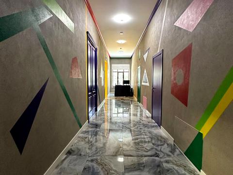 комерційна за адресою Затишна вул., 7