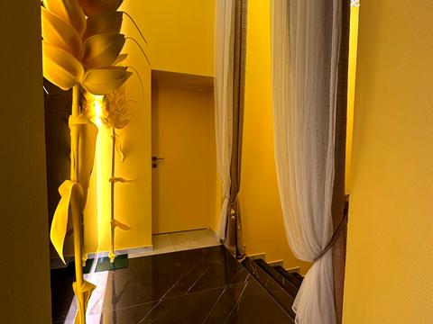 комерційна за адресою Затишна вул., 7