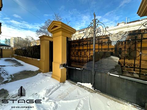 комерційна за адресою Затишна вул., 7