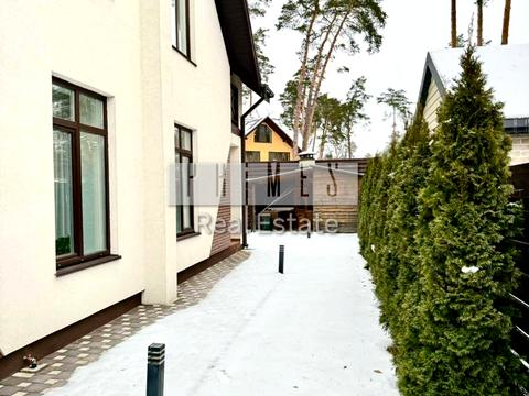 будинок за адресою Лісова вул.