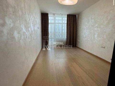 квартира за адресою Київ, Андрія Верхогляда вул. (Михайла Драгомирова), 16