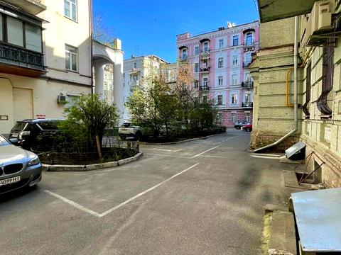 квартира за адресою Київ, Лютеранська вул., 8