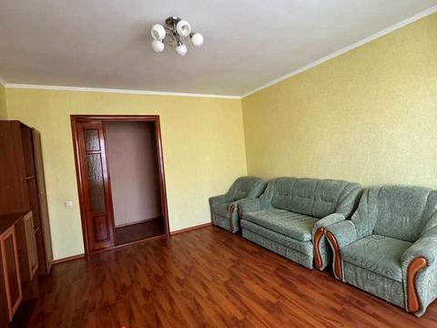 квартира за адресою Зодчих, 10