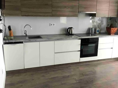 квартира за адресою Коновальця вул., 5