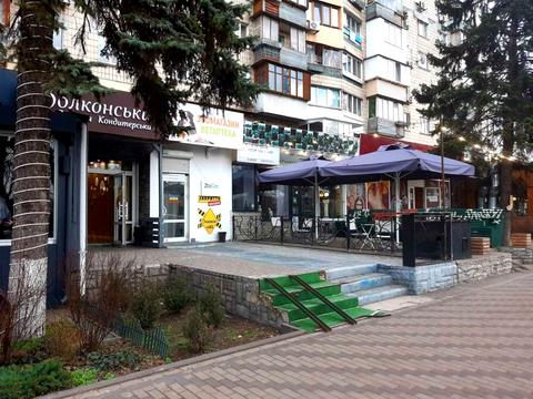 комерційна за адресою Русанівська набережна вул., 4