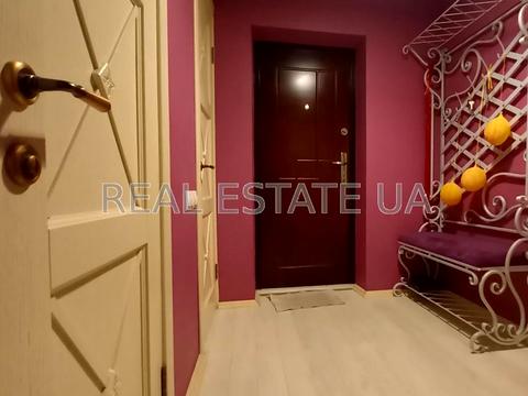 квартира за адресою Митрофана Довнар-Запольського вул., 9