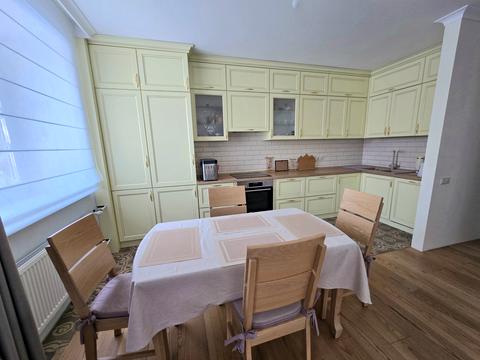 квартира за адресою Валерія Лобановського вул., 7