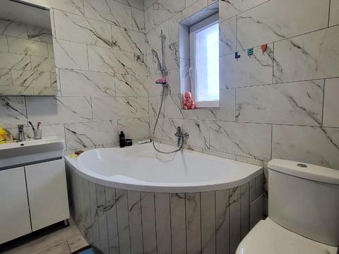 будинок за адресою Новаторів вул.