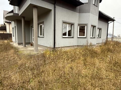 будинок за адресою с. Вишеньки, Ялтинська