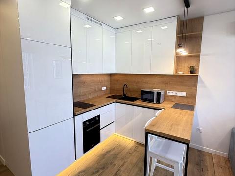 квартира по адресу Олександра Олеся ул., 10