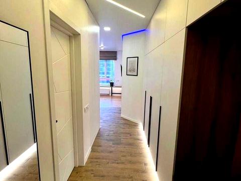 квартира по адресу Олександра Олеся ул., 10