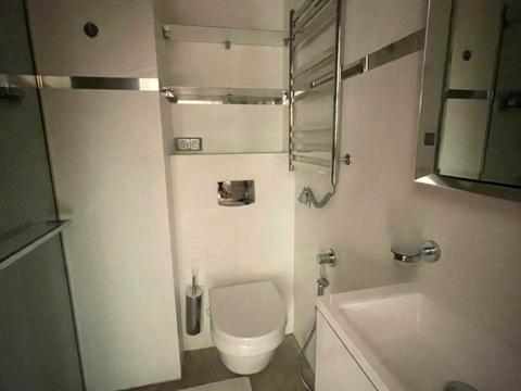 квартира по адресу Василия Тютюнника ул. (Анрі Барбюса), 52/1