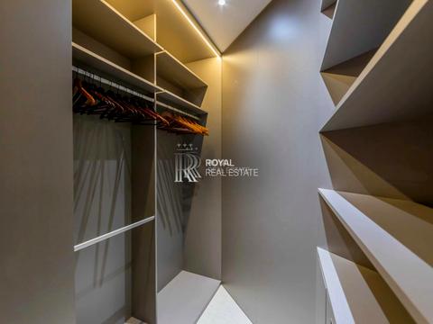 квартира за адресою Андрія Верхогляда вул. (Михайла Драгомирова), 20