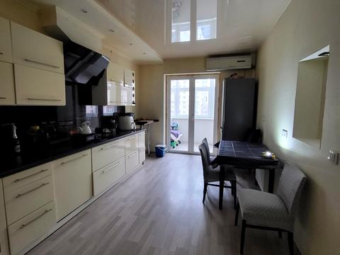 квартира по адресу Драгоманова ул., 40-Ж