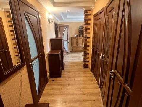 квартира за адресою Воскресенська вул., 3