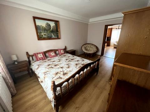 квартира за адресою Воскресенська вул., 3