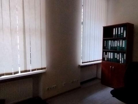 коммерческая по адресу Большая Житомирская ул., 18