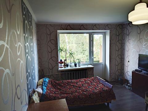 кімната за адресою Космонавтів, 58