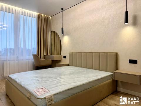 квартира по адресу Степана Бандеры ул., (Будинок 4)