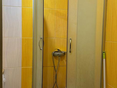 комната по адресу Щурата ул., 10