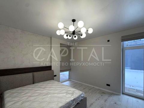 будинок за адресою Соборна вул. ()