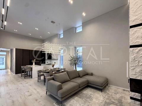 будинок за адресою Соборна вул. ()