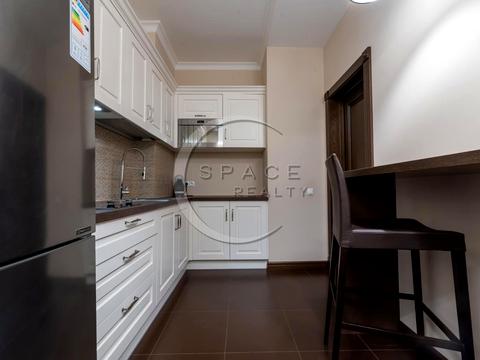 комерційна за адресою Антоновича вул. (Горького), 131