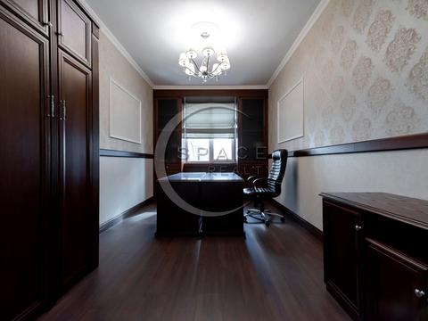 комерційна за адресою Антоновича вул. (Горького), 131