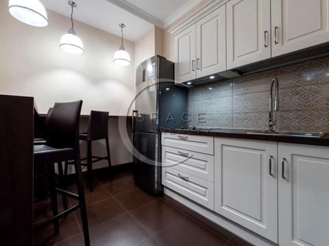 комерційна за адресою Антоновича вул. (Горького), 131