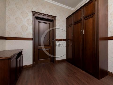 комерційна за адресою Антоновича вул. (Горького), 131