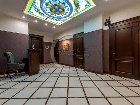 комерційна за адресою Антоновича вул. (Горького), 131