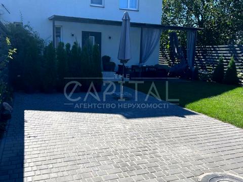 будинок за адресою Дніпровський район