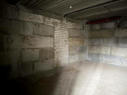 комерційна за адресою Івана Кожедуба вул., 3