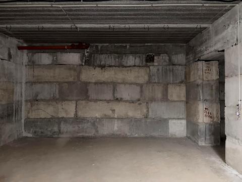 комерційна за адресою Івана Кожедуба вул., 3