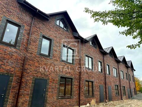 дом по адресу Центральна, 37