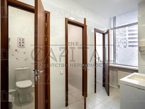 комерційна за адресою Митрополита Андрія Шептицького, 3