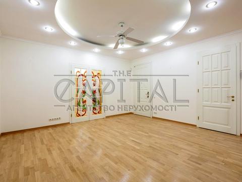 комерційна за адресою Ірининська вул., 5/24