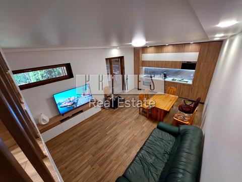 будинок за адресою Ірини Жиленко вул. (Новикова-Прибоя)