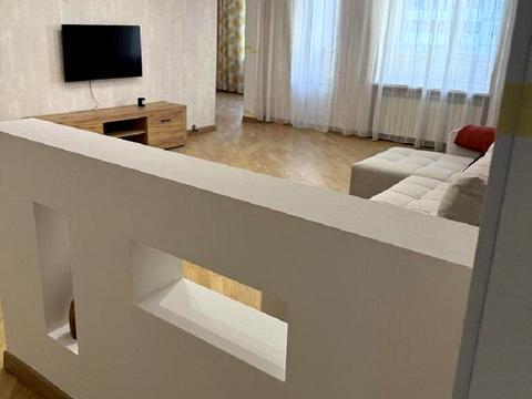 квартира за адресою Київ, Якуба Коласа вул., 2