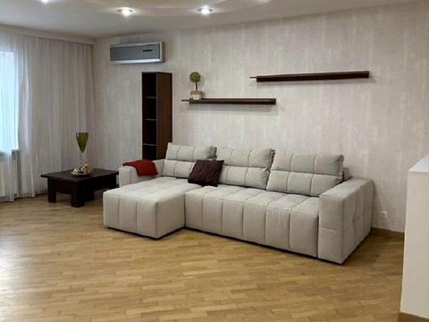 квартира за адресою Київ, Якуба Коласа вул., 2