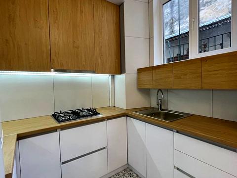 квартира за адресою Лесі Українки вул., 18