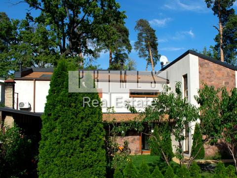 будинок за адресою вул. Ірини Жиленко