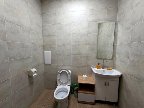 комерційна за адресою В'ячеслава Чорновола вул., 91г