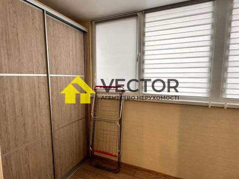 квартира за адресою Юліана Матвійчука вул. (), 141