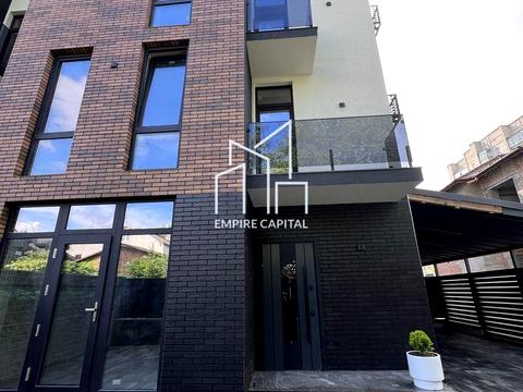 будинок за адресою Євгена Патона вул.