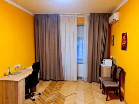 квартира за адресою Київ, Шовкуненка вул., 8/20