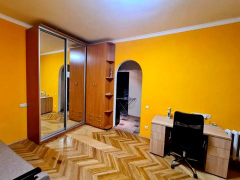 квартира за адресою Київ, Шовкуненка вул., 8/20