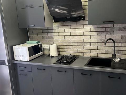 квартира за адресою Соборна вул. (Радянська), 9