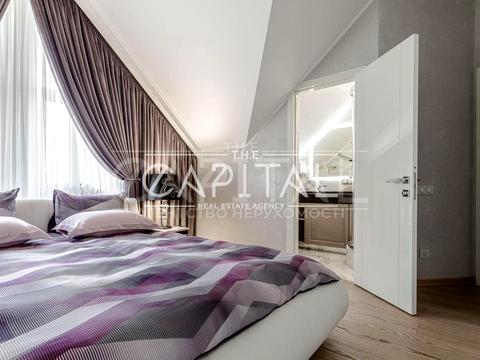 будинок за адресою Київ, Миколи Миклухи-Маклая вул. (Дежнєва)