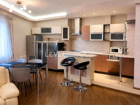 квартира за адресою В'ячеслава Чорновола вул., 25